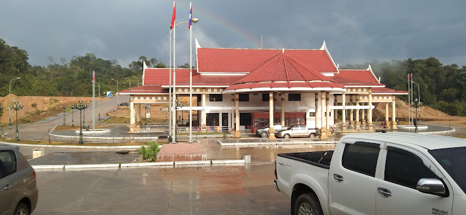 La frontière entre le Vietnam et le Laos