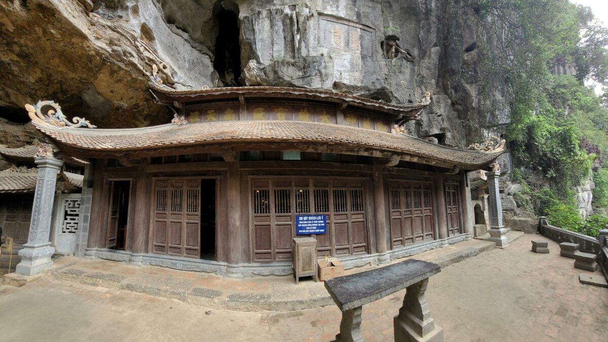 Bich Dong Pagoda